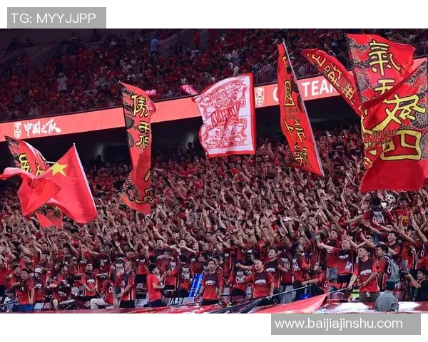 中国足球队历史球星排名：顶级球员实力对比与荣耀时刻回顾