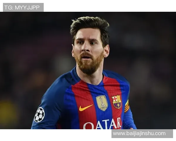 足球巨星放松时刻：闲暇时光中的明星风采与轻松一面